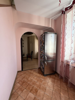 Продам многокомнатную квартиру, Жуковского ул, 2/11, Казань г