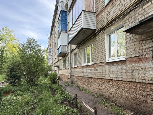 Продам однокомнатную (1-комн.) квартиру, Новикова-Прибоя ул, 18, Рязань г