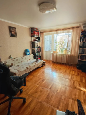 Продам трехкомнатную (3-комн.) квартиру, Подвойского ул, 123, Тихорецк г