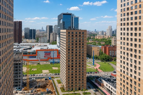 Продам двухкомнатную (2-комн.) квартиру, Кронштадтский б-р, 9к4, Москва г