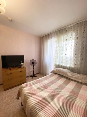 Продам двухкомнатную (2-комн.) квартиру, Академика Завойского ул, 17, Казань г