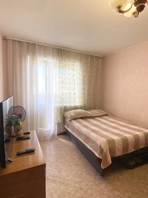 Продам двухкомнатную (2-комн.) квартиру, Академика Завойского ул, 17, Казань г