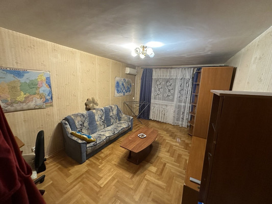 Продам двухкомнатную (2-комн.) квартиру, Красная ул, 260, Кропоткин г