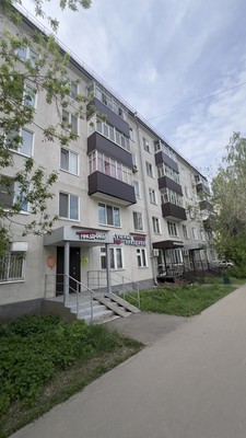 Продам трехкомнатную (3-комн.) квартиру, Ибрагимова пр-кт, 24, Казань г