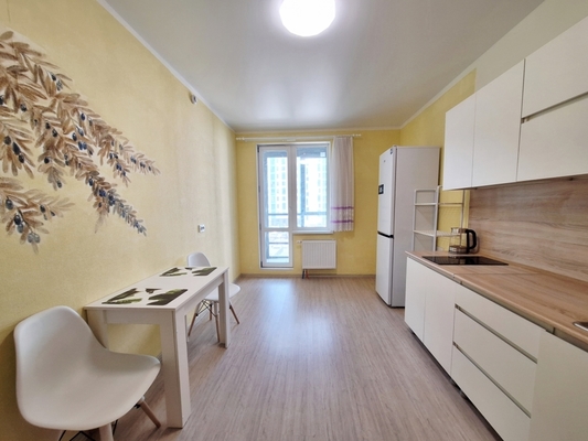Продам двухкомнатную (2-комн.) квартиру, Старорусский пр-кт, 5к1 стр 1, Шушары п