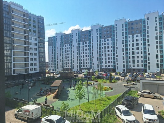 Продам двухкомнатную (2-комн.) квартиру, Старорусский пр-кт, 5к1 стр 1, Шушары п