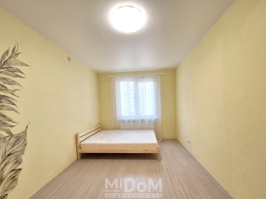 Продам двухкомнатную (2-комн.) квартиру, Старорусский пр-кт, 5к1 стр 1, Шушары п