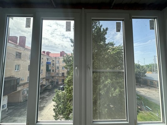 Продам двухкомнатную (2-комн.) квартиру, Красная ул, 50, Кропоткин г