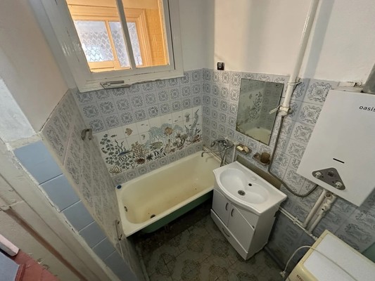 Продам двухкомнатную (2-комн.) квартиру, Красная ул, 50, Кропоткин г
