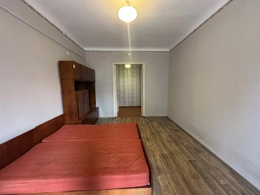 Продам двухкомнатную (2-комн.) квартиру, Красная ул, 50, Кропоткин г