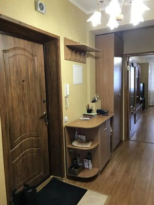 Продам двухкомнатную (2-комн.) квартиру, Академика Сахарова ул, 18, Казань г