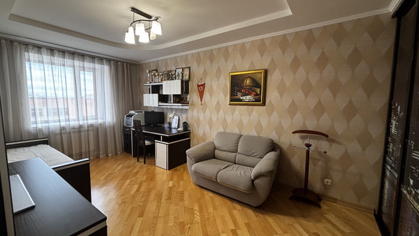 Продам многокомнатную квартиру, Орджоникидзе ул, 33/45, Сыктывкар г