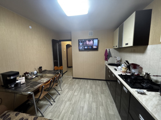 Продам однокомнатную (1-комн.) квартиру, Славы ул, 35, Сыктывкар г