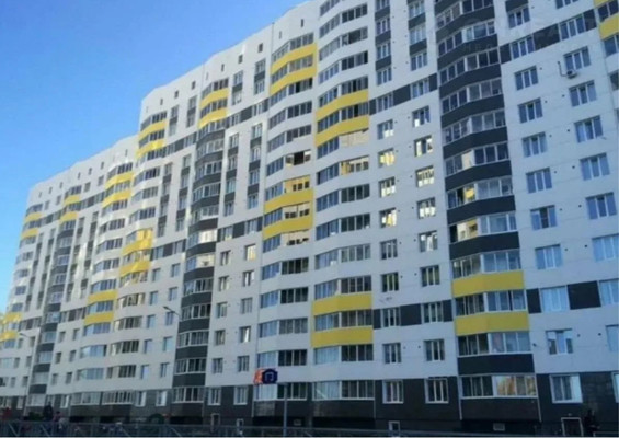 Продам двухкомнатную (2-комн.) квартиру, Сысольское ш, 1/2, Сыктывкар г