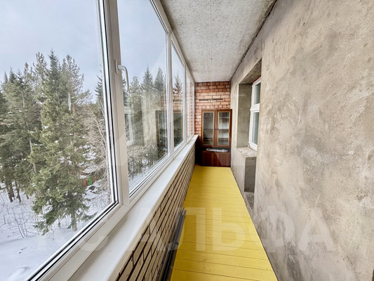 Продам однокомнатную (1-комн.) квартиру, Октябрьский пр-кт, 378, Сыктывкар г
