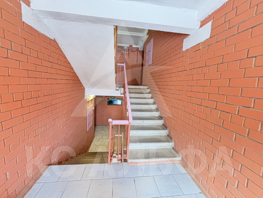 Продам однокомнатную (1-комн.) квартиру, Октябрьский пр-кт, 378, Сыктывкар г