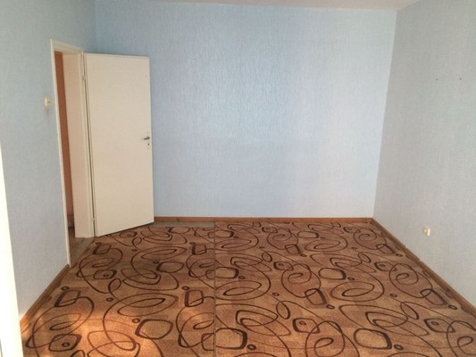 Продам двухкомнатную (2-комн.) квартиру, Красная ул, 260, Кропоткин г