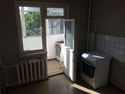 Продам двухкомнатную (2-комн.) квартиру, Красная ул, 260, Кропоткин г