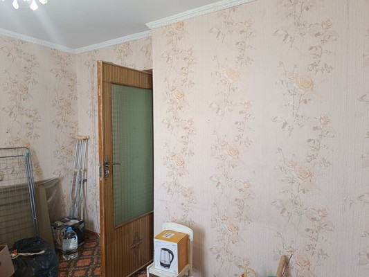 Продам трехкомнатную (3-комн.) квартиру, Батурина ул, 44к50, Симферополь г