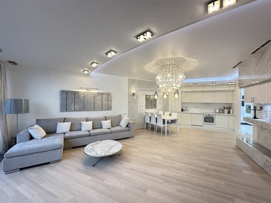 Продам трехкомнатную (3-комн.) квартиру, Мосфильмовская ул, 74кБ, Москва г