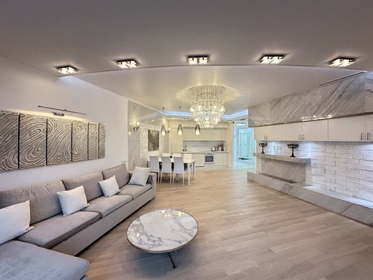 Продам трехкомнатную (3-комн.) квартиру, Мосфильмовская ул, 74кБ, Москва г
