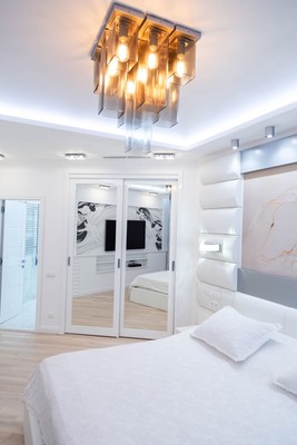 Продам трехкомнатную (3-комн.) квартиру, Мосфильмовская ул, 74кБ, Москва г
