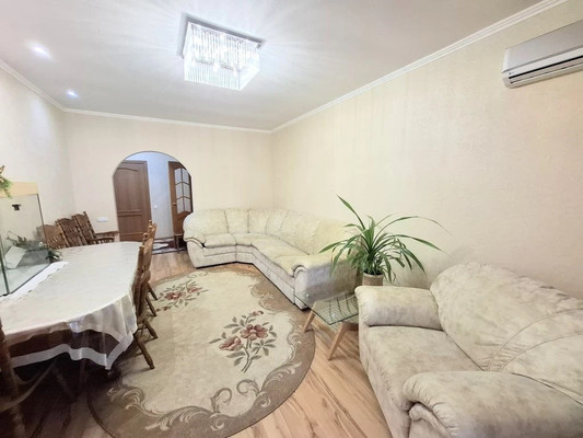 Продам однокомнатную (1-комн.) квартиру, Жмайлова ул, 4/11, Ростов-на-Дону г