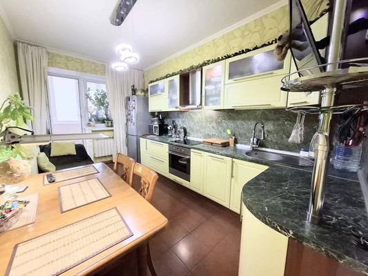 Продам однокомнатную (1-комн.) квартиру, Жмайлова ул, 4/11, Ростов-на-Дону г
