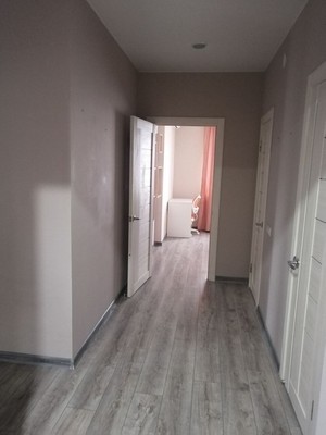 Продам трехкомнатную (3-комн.) квартиру, Южная ул, 27, Новороссийск г
