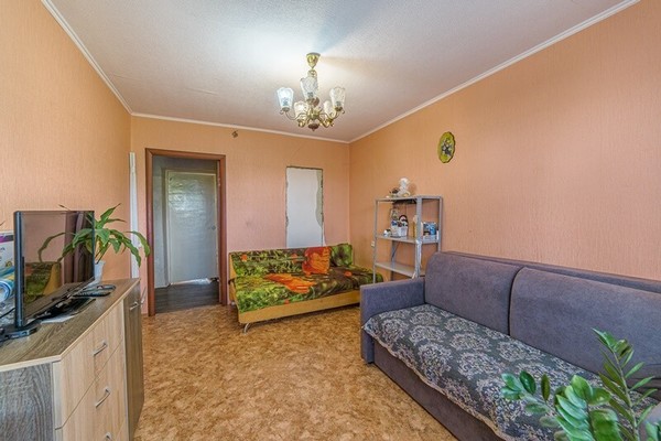 Продам двухкомнатную (2-комн.) квартиру, Минская ул, 3, Пенза г