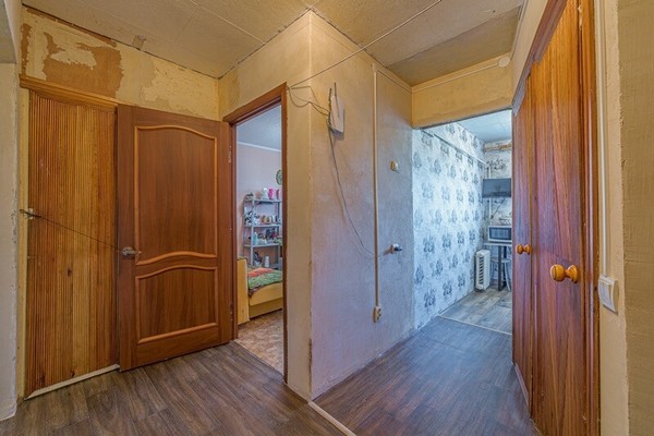 Продам двухкомнатную (2-комн.) квартиру, Минская ул, 3, Пенза г