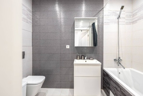 Продам двухкомнатную (2-комн.) квартиру, Поляны ул, 5, Москва г