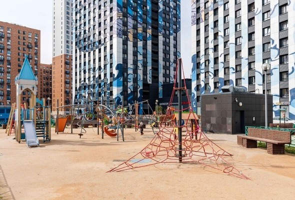 Продам двухкомнатную (2-комн.) квартиру, Поляны ул, 5, Москва г
