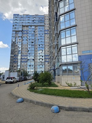 Продам однокомнатную (1-комн.) квартиру, Уральская ул, 75к1, Краснодар г
