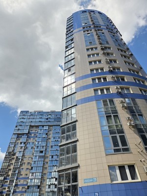 Продам однокомнатную (1-комн.) квартиру, Уральская ул, 75к1, Краснодар г