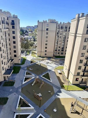 Продам трехкомнатную (3-комн.) квартиру, Старшины Дадаева ул, 55к2, Калининград г