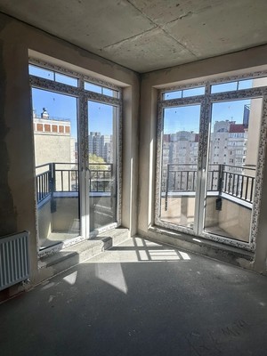 Продам трехкомнатную (3-комн.) квартиру, Старшины Дадаева ул, 55к2, Калининград г