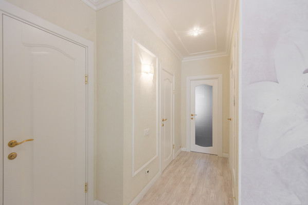 Продам трехкомнатную (3-комн.) квартиру, Народного Ополчения ул, 213, Ростов-на-Дону г