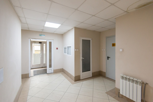 Продам трехкомнатную (3-комн.) квартиру, Народного Ополчения ул, 213, Ростов-на-Дону г