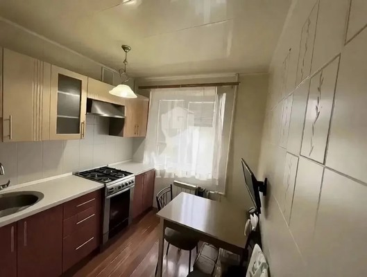 Продам двухкомнатную (2-комн.) квартиру, Волкова ул, 3, Ростов-на-Дону г