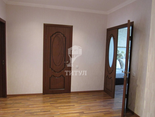 Продам двухкомнатную (2-комн.) квартиру, Волкова ул, 3, Ростов-на-Дону г