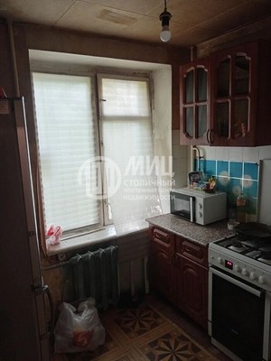 Продам двухкомнатную (2-комн.) квартиру, Погонный проезд, 8, Москва г