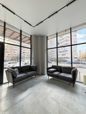 Продам трехкомнатную (3-комн.) квартиру, Московская ул, 14, Нальчик г