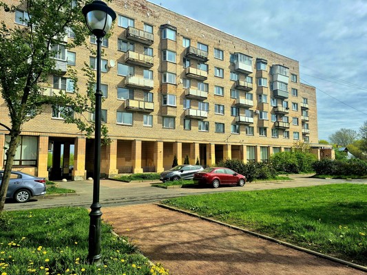 Продам однокомнатную (1-комн.) квартиру, Орловская ул, 2А, Стрельна п