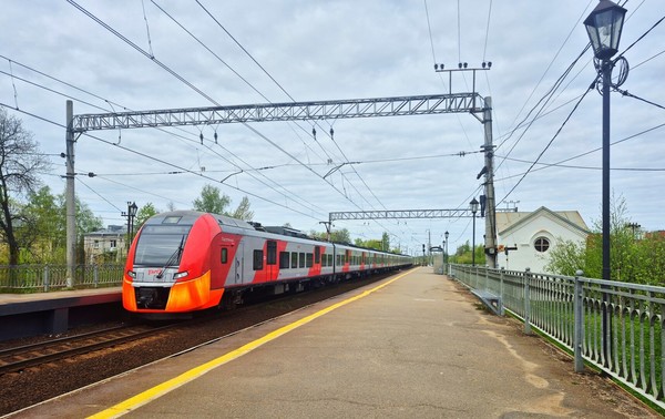 Продам однокомнатную (1-комн.) квартиру, Орловская ул, 2А, Стрельна п