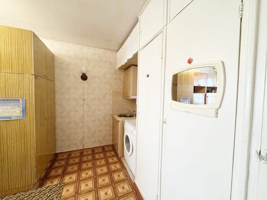 Продам однокомнатную (1-комн.) квартиру, Выборгская ул, 2, Казань г