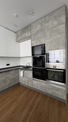 Продам трехкомнатную (3-комн.) квартиру, Херсонская ул, 43, Москва г