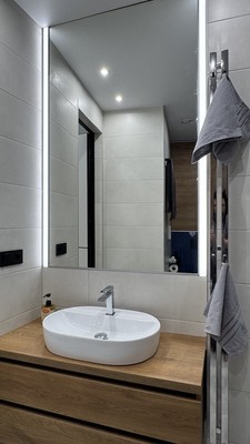 Продам трехкомнатную (3-комн.) квартиру, Херсонская ул, 43, Москва г