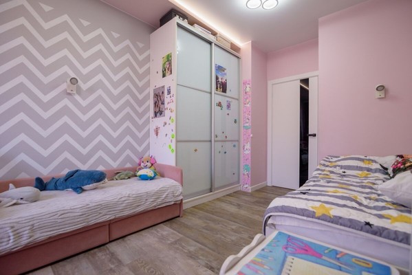Продам трехкомнатную (3-комн.) квартиру, Красный пр-кт, 313, Новосибирск г