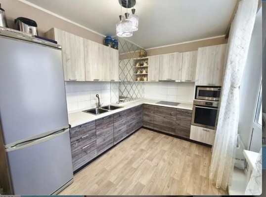 Продам многокомнатную квартиру, Ольховая ул, 12, Красноярск г